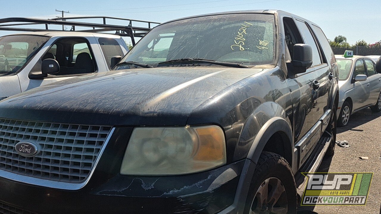 Photo of 2004 Ford Expedition