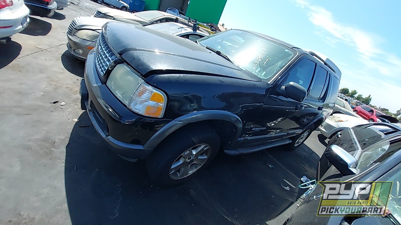 Photo of 2004 Ford Explorer