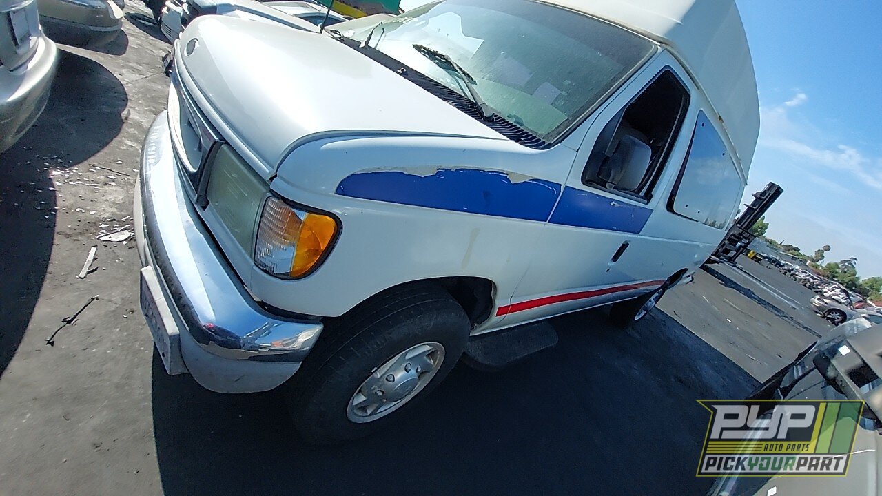 Photo of 2002 Ford E-350 Super Duty