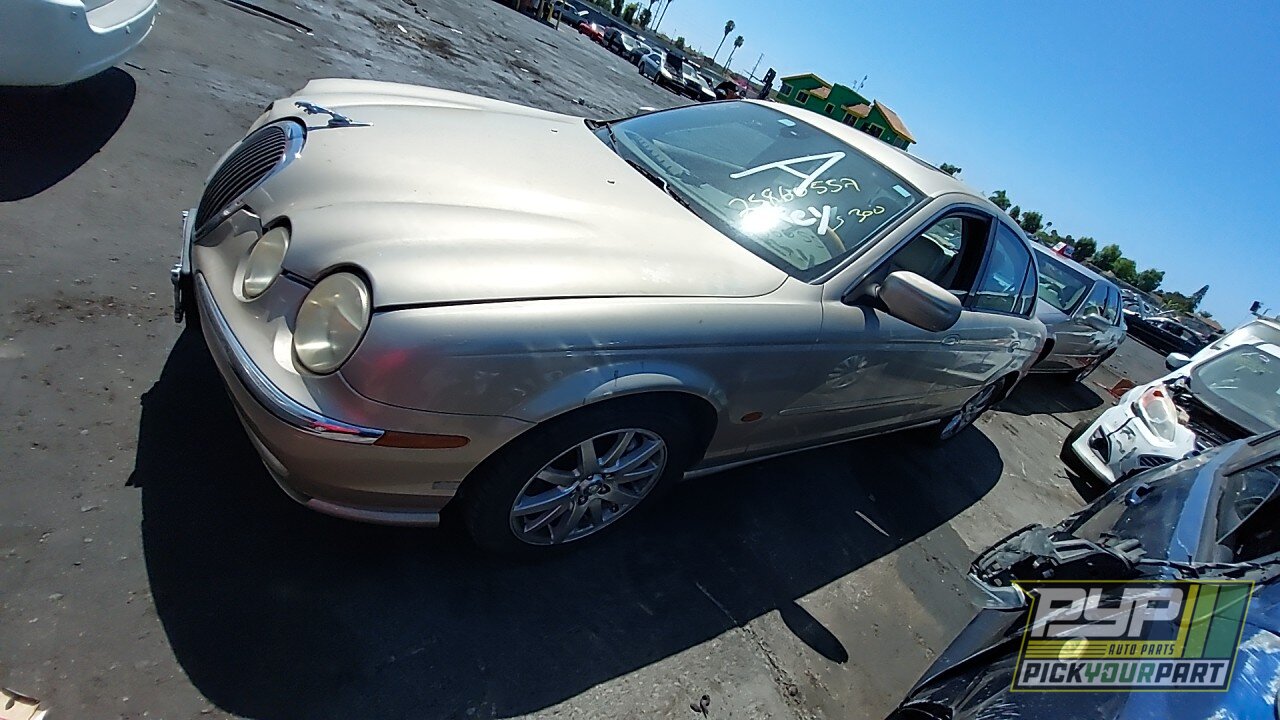 Photo of 2000 Jaguar S-Type