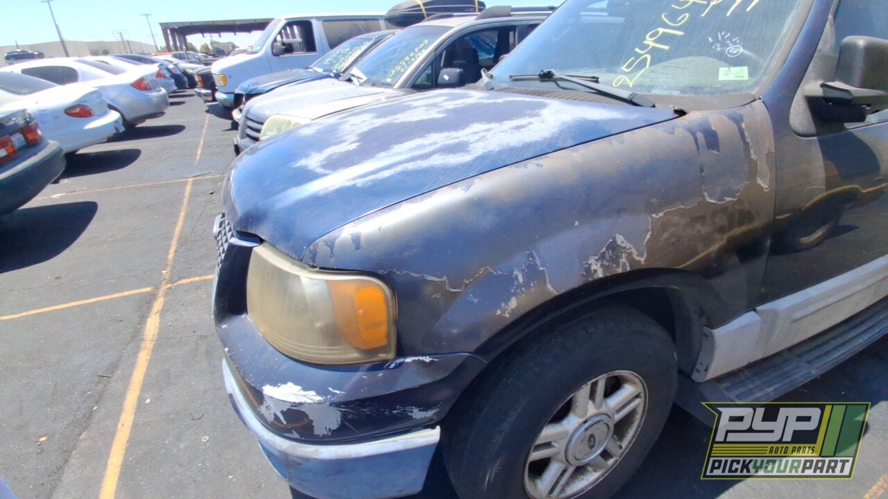 Photo of 2004 Ford Expedition