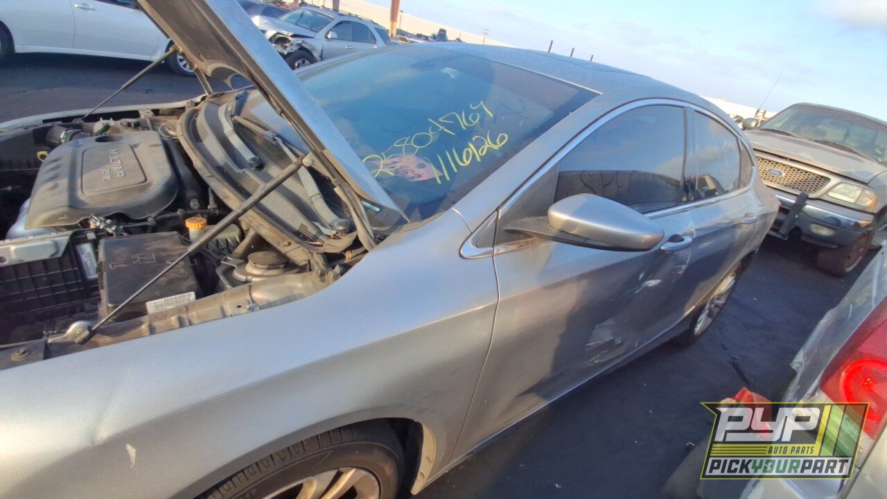 Photo of 2015 Chrysler 200