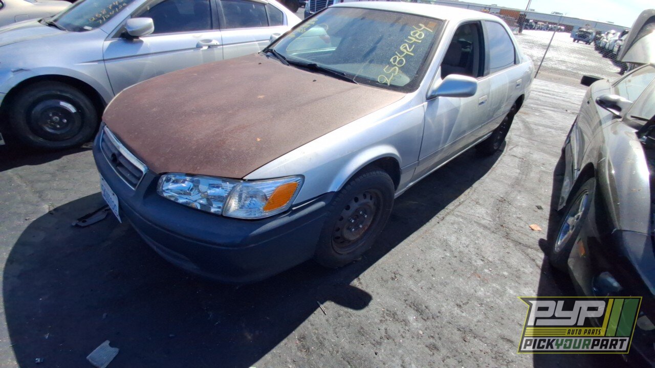Photo of 2000 Toyota Camry