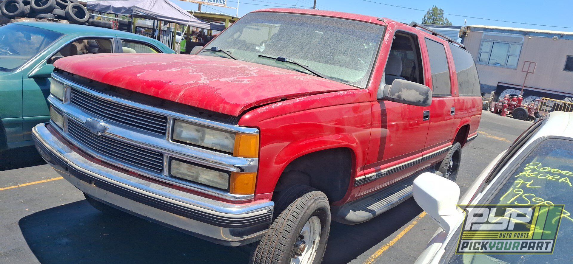 Photo of 1999 Chevrolet C1500 Suburban
