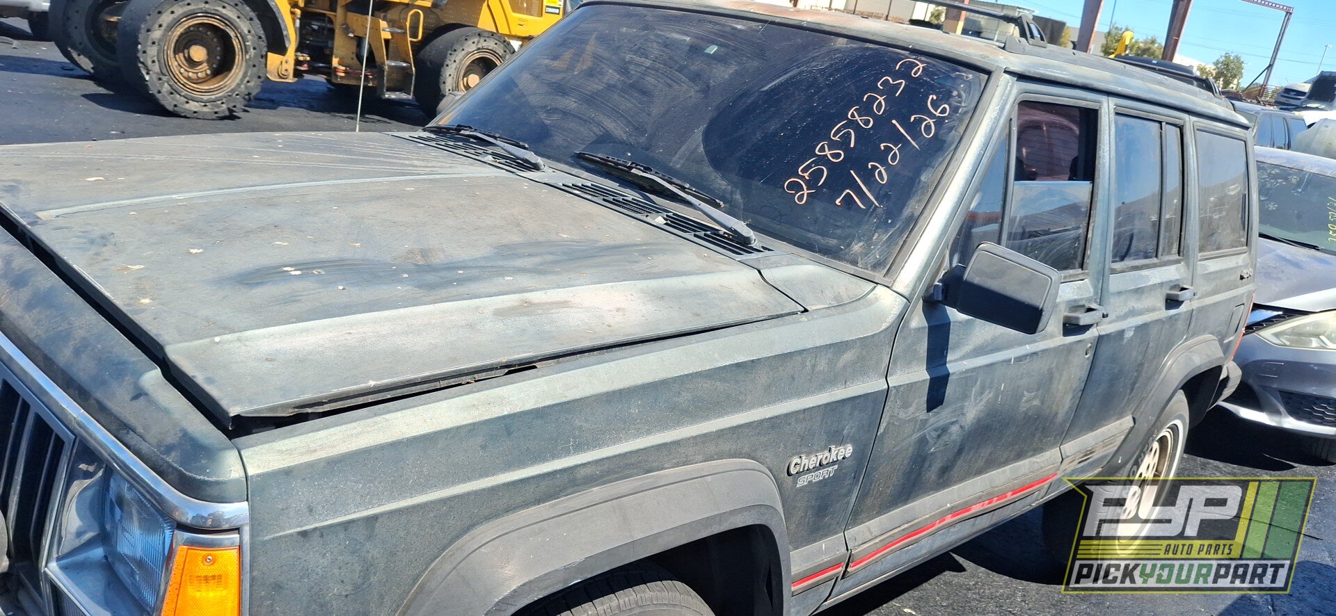 Photo of 1993 Jeep Cherokee