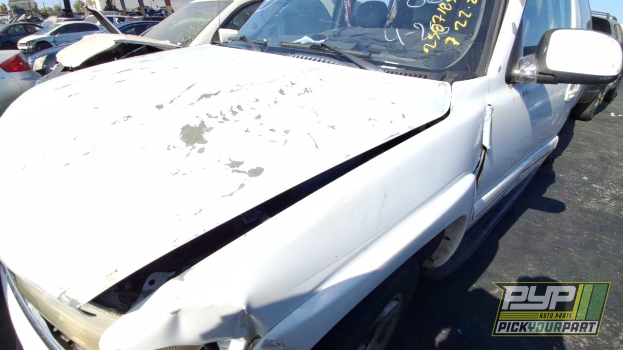 Photo of 2004 Chevrolet Suburban 1500