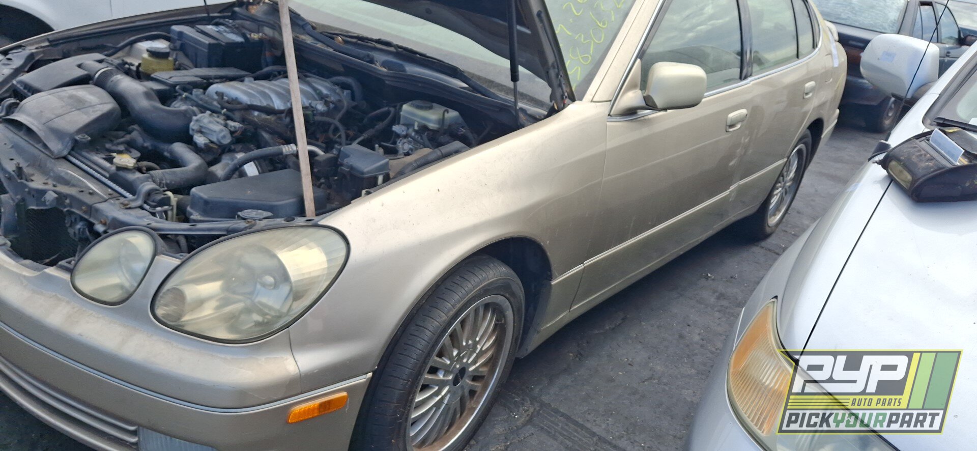 Photo of 1998 Lexus Gs400