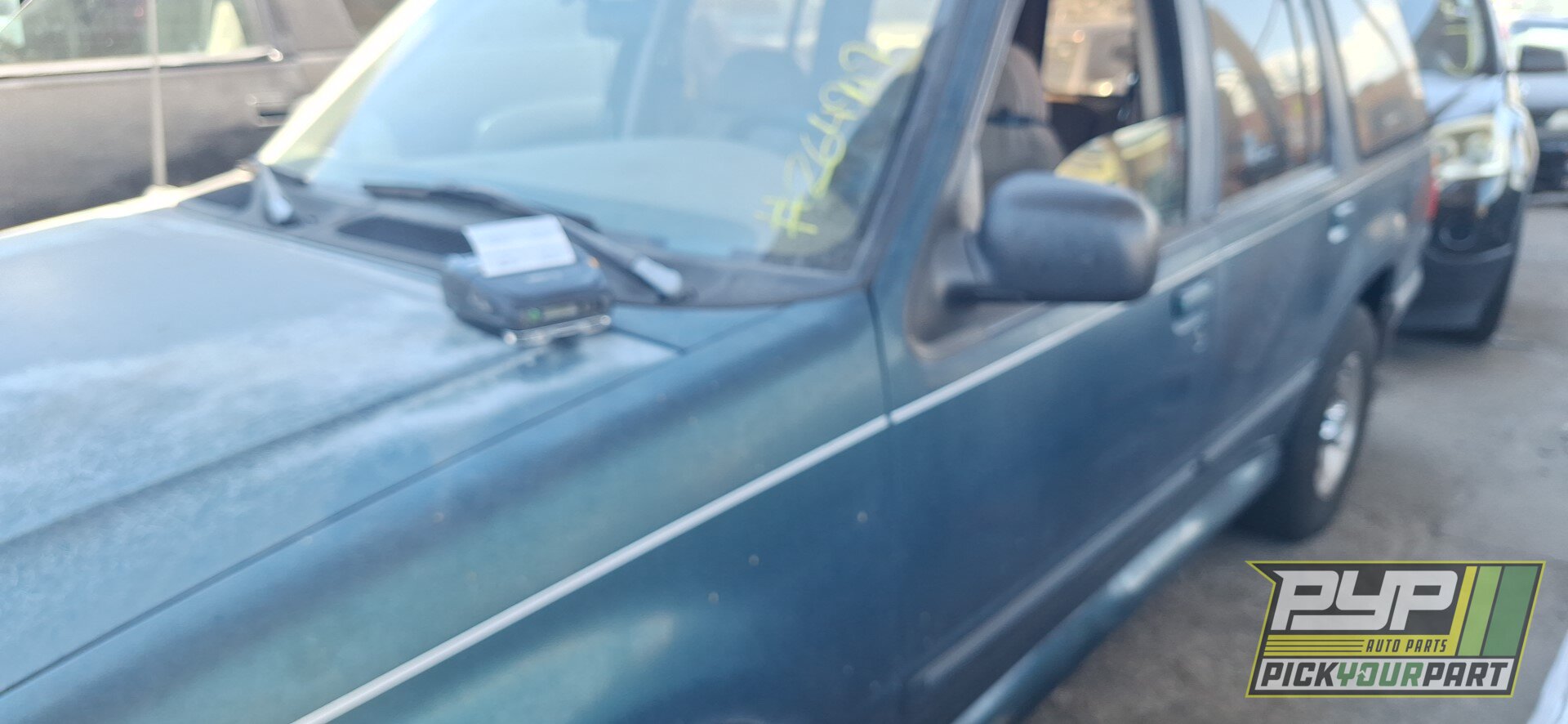 Photo of 1995 Ford Explorer
