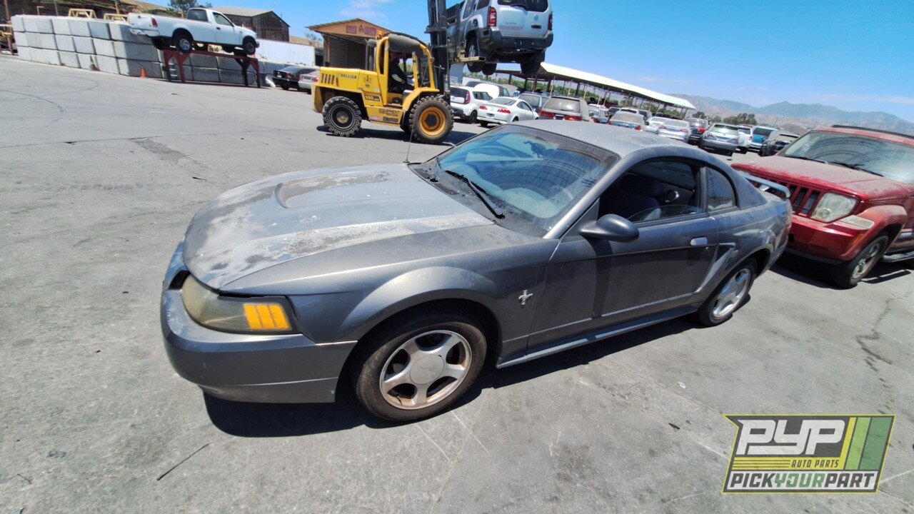 Photo of 2003 Ford Mustang