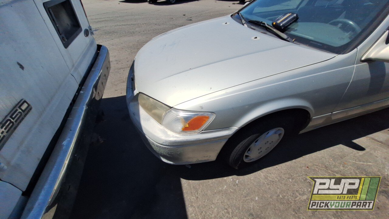 Photo of 2000 Toyota Camry