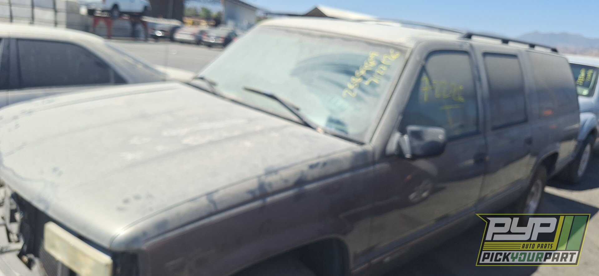 Photo of 1999 Chevrolet C1500 Suburban