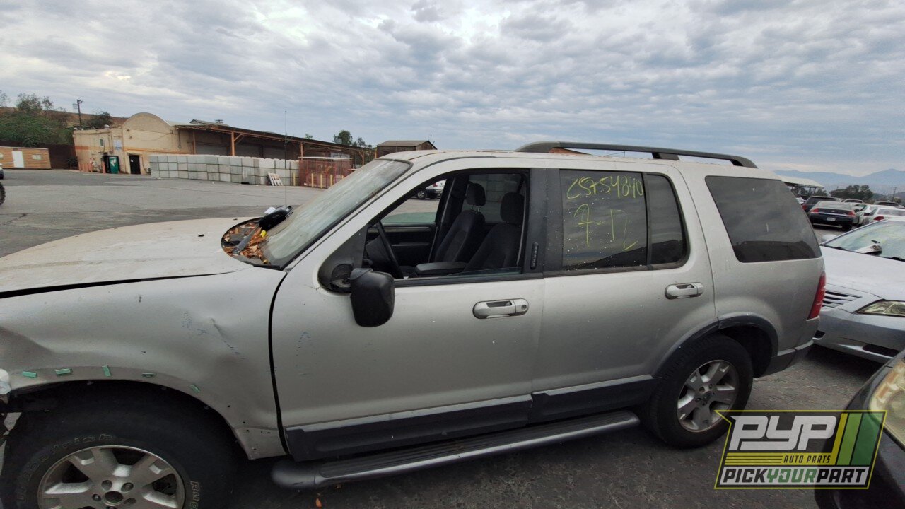 Photo of 2003 Ford Explorer