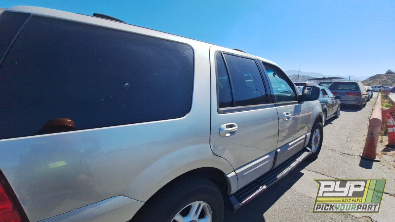 Photo of 2003 Ford Expedition