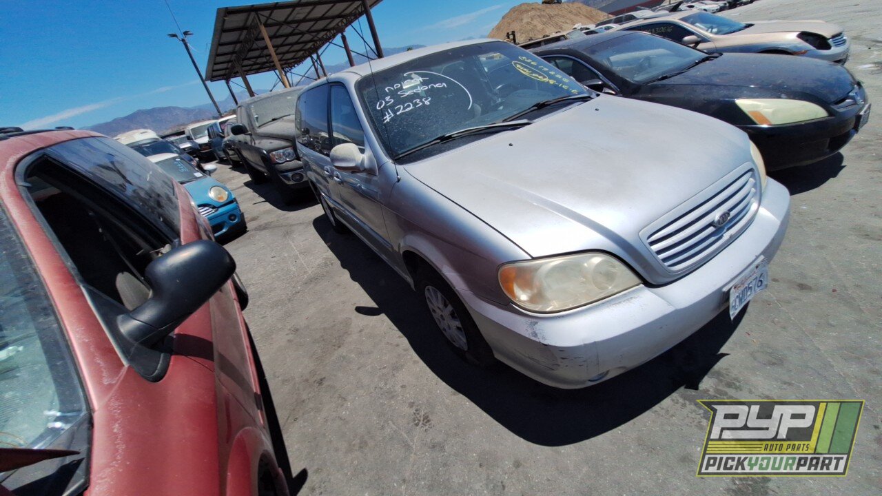Photo of 2003 Kia Sedona