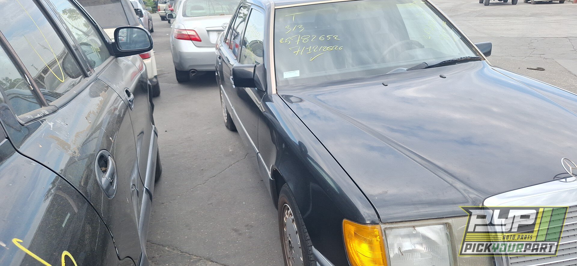 Photo of 1992 Mercedes-Benz 300E