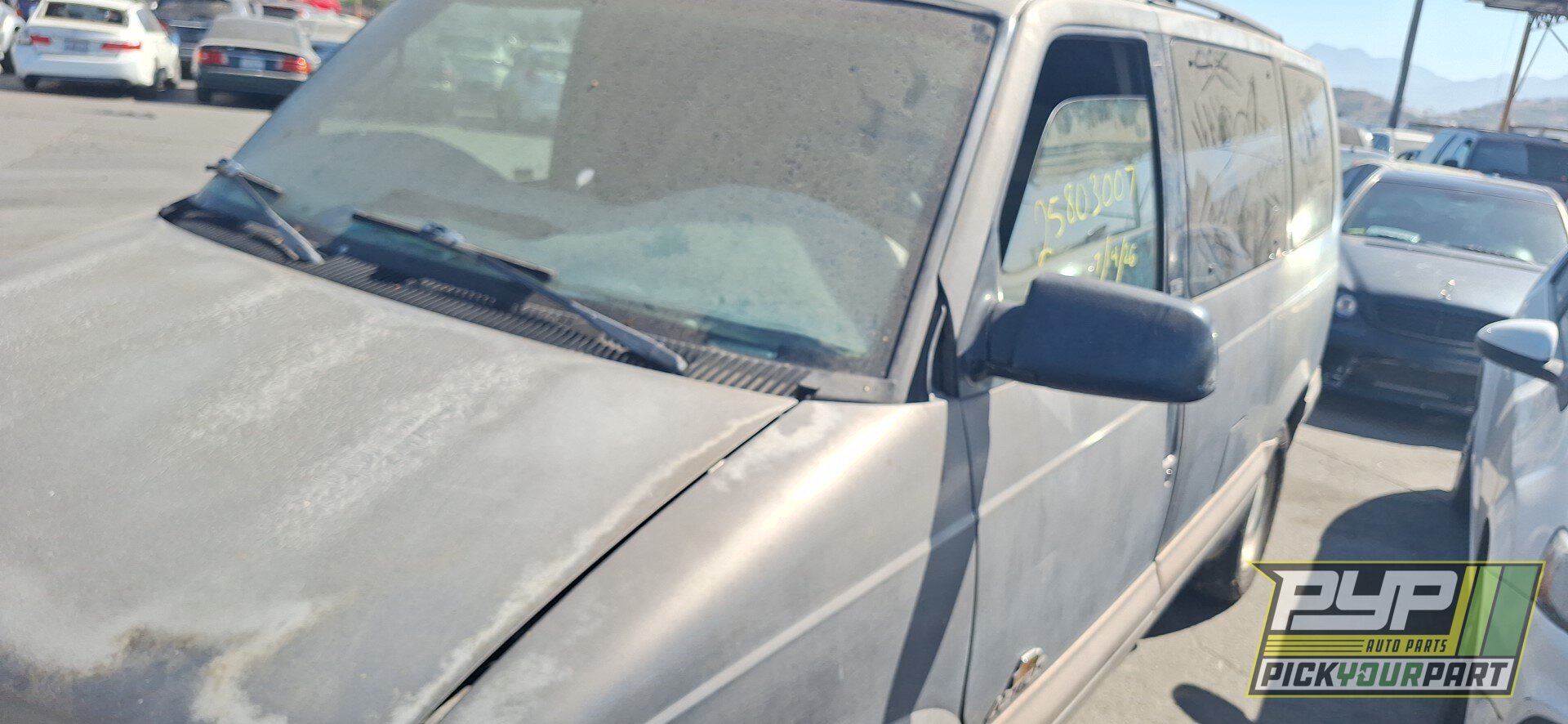 Photo of 1999 Chevrolet Astro