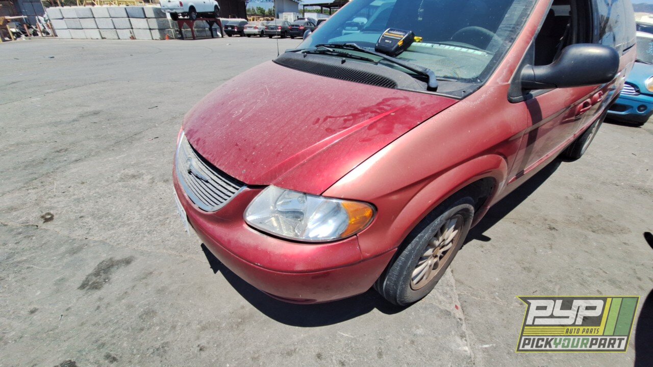Photo of 2002 Chrysler Town & Country