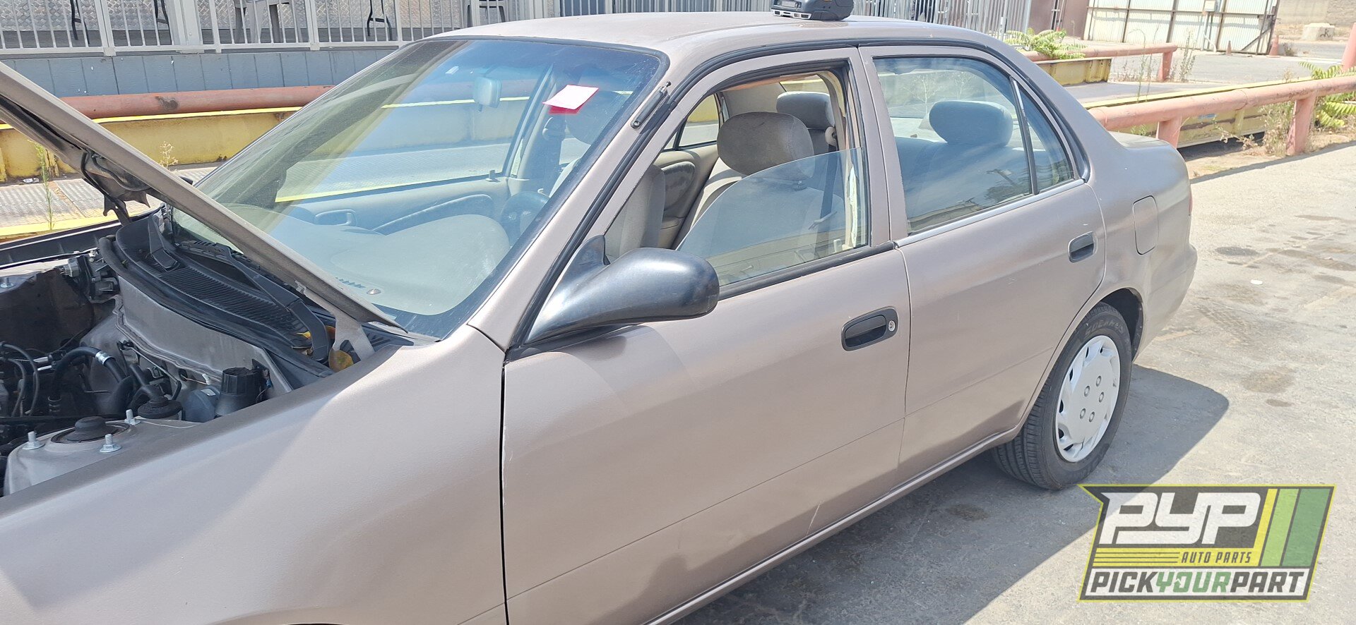 Photo of 1998 Toyota Corolla