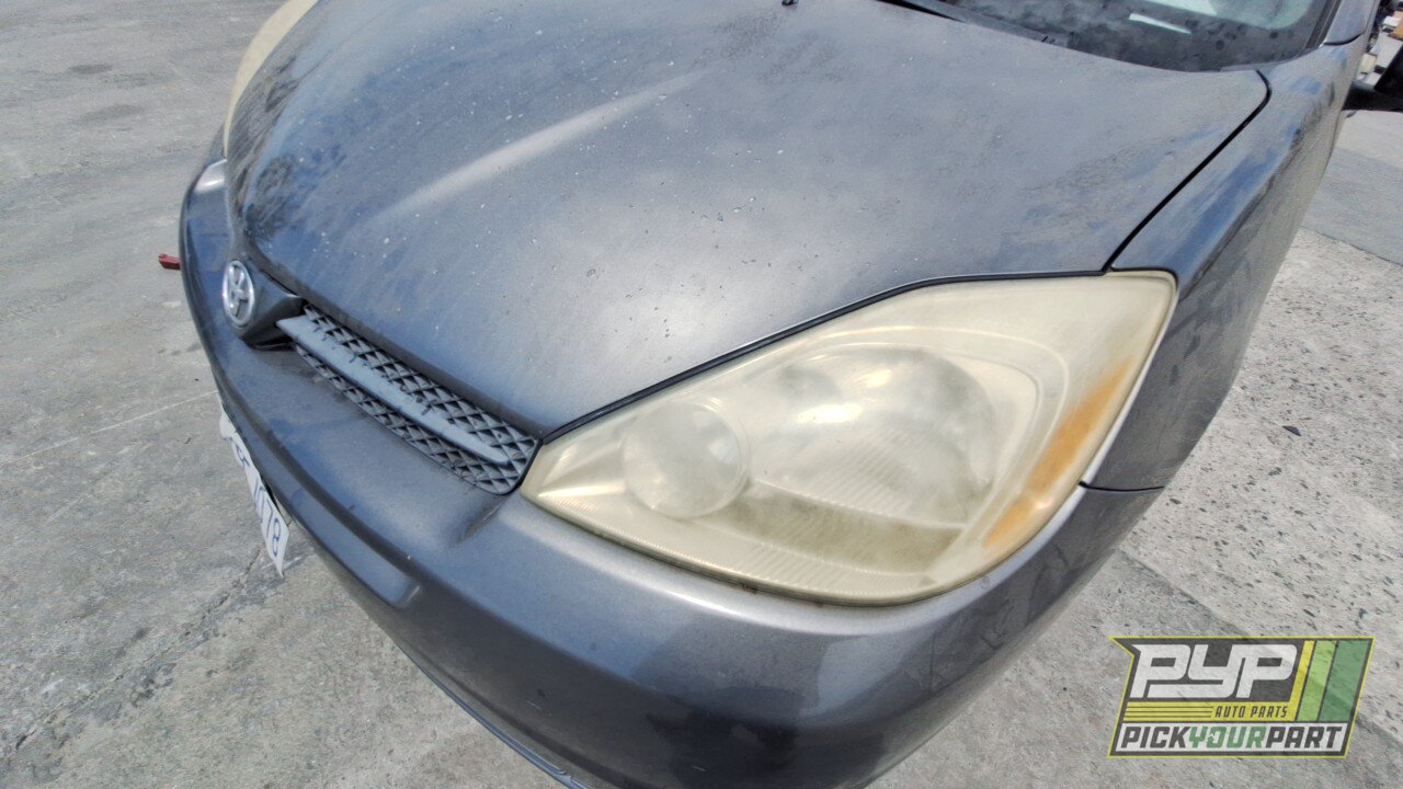 Photo of 2005 Toyota Sienna