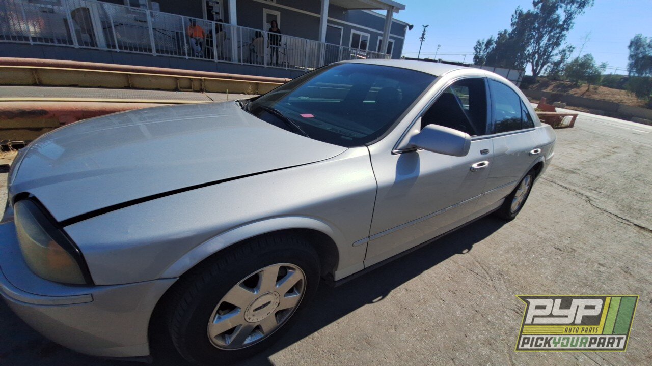 Photo of 2005 Lincoln Ls