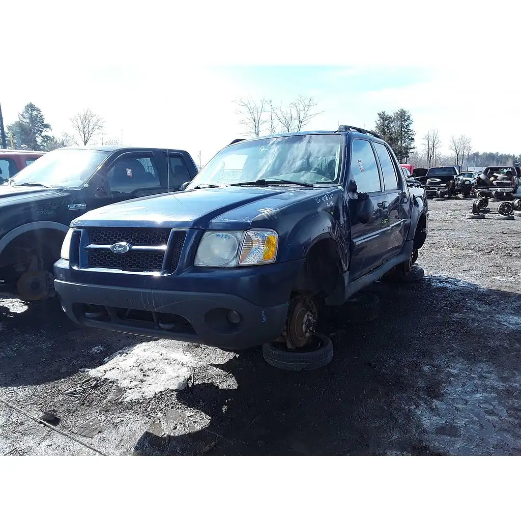 Photo of 2004 Ford Explorer