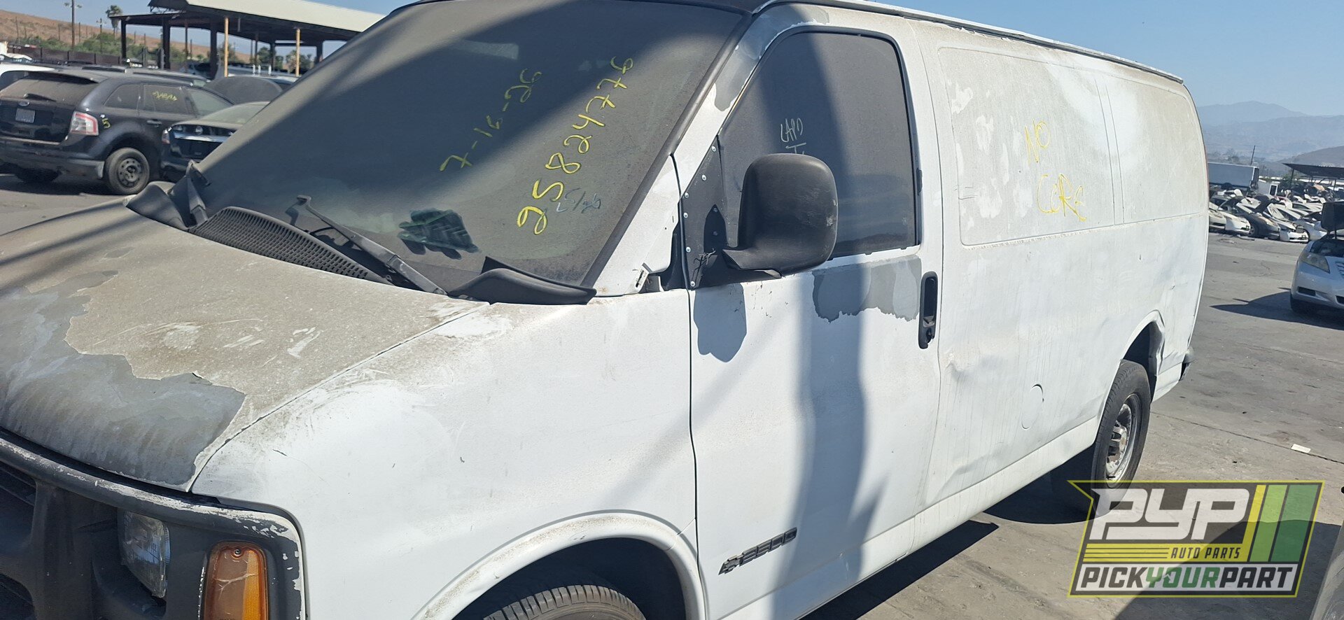 Photo of 1999 Chevrolet Express 2500