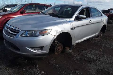 Photo of 2011 Ford Taurus