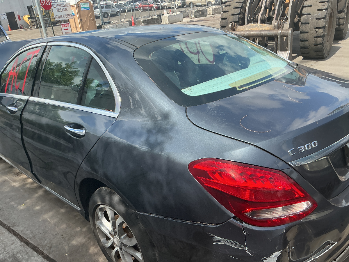 Photo of 2016 Mercedes-Benz C-Class
