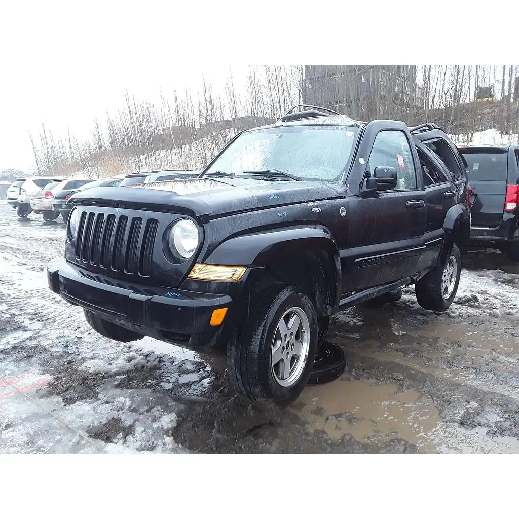 Photo of 2005 Jeep Liberty