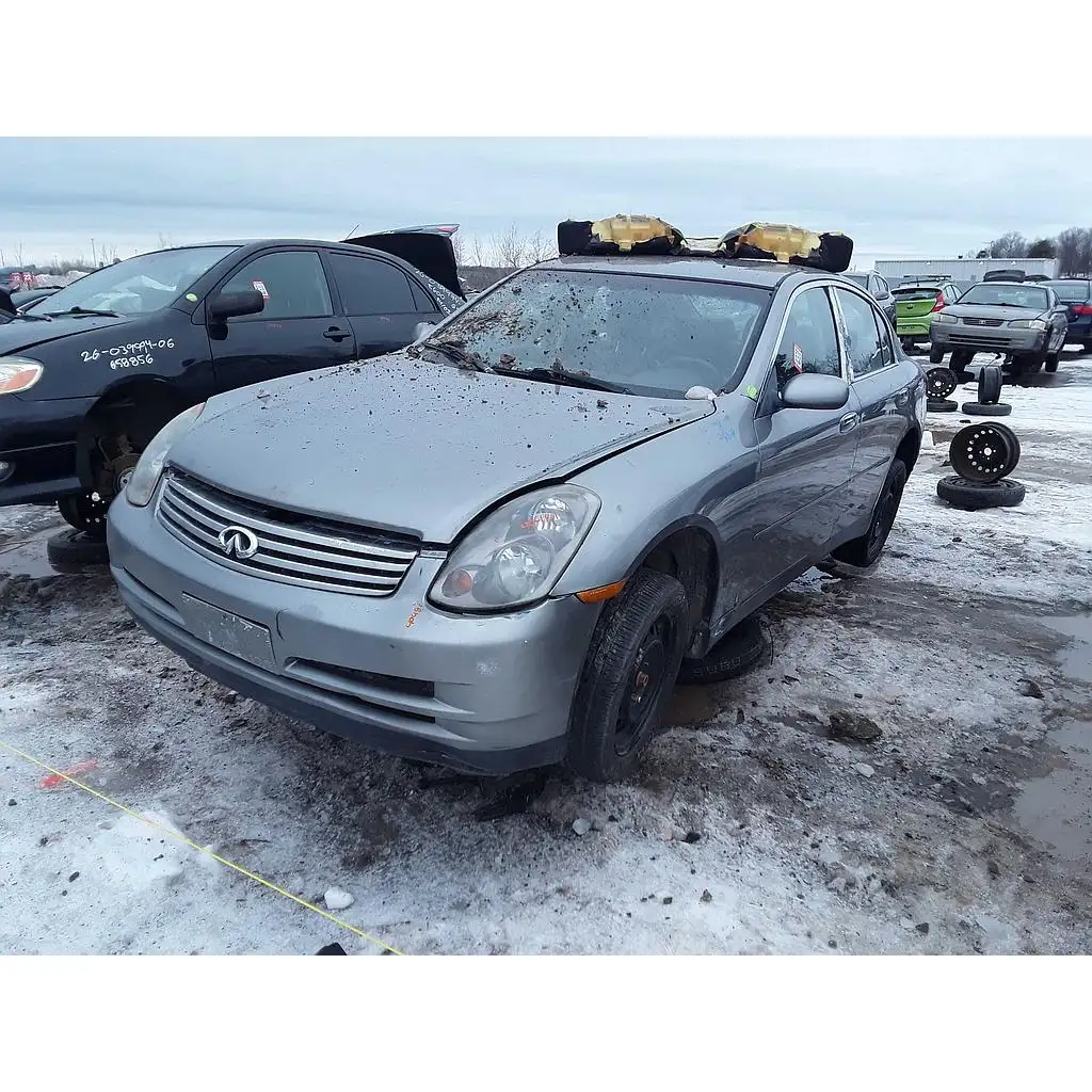 Photo of 2004 Infiniti G35 Sedan