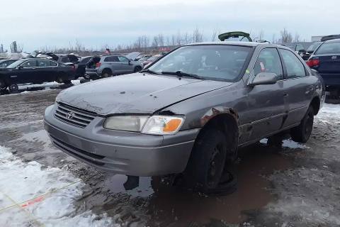 Photo of 1998 Toyota Camry