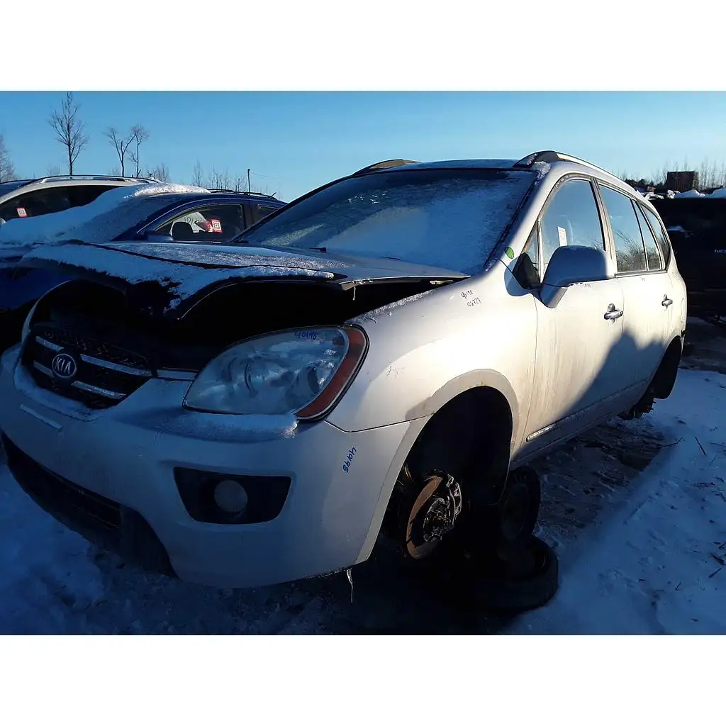 Photo of 2008 Kia Rondo