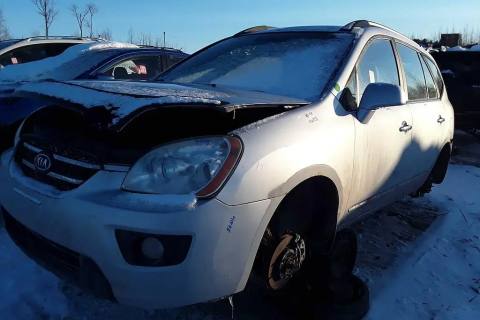 Photo of 2008 Kia Rondo
