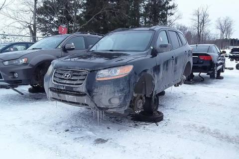 Photo of 2011 Hyundai Santa Fe