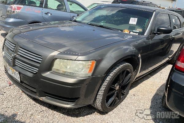 Photo of 2008 Dodge Magnum