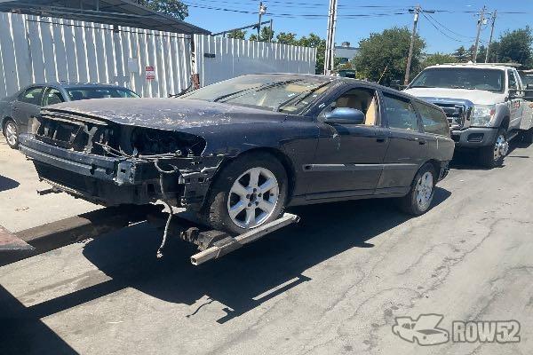 Photo of 2003 Volvo V70