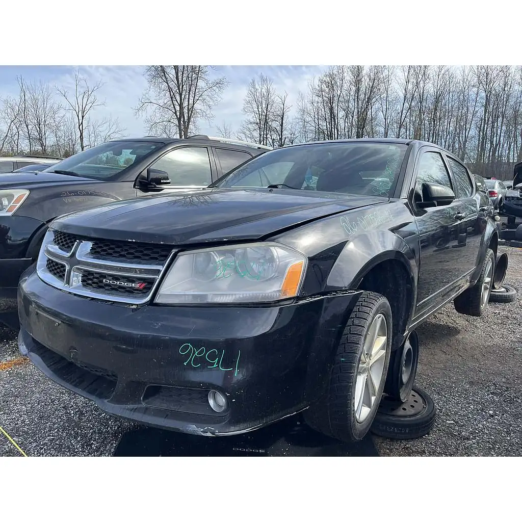 Photo of 2014 Dodge Avenger