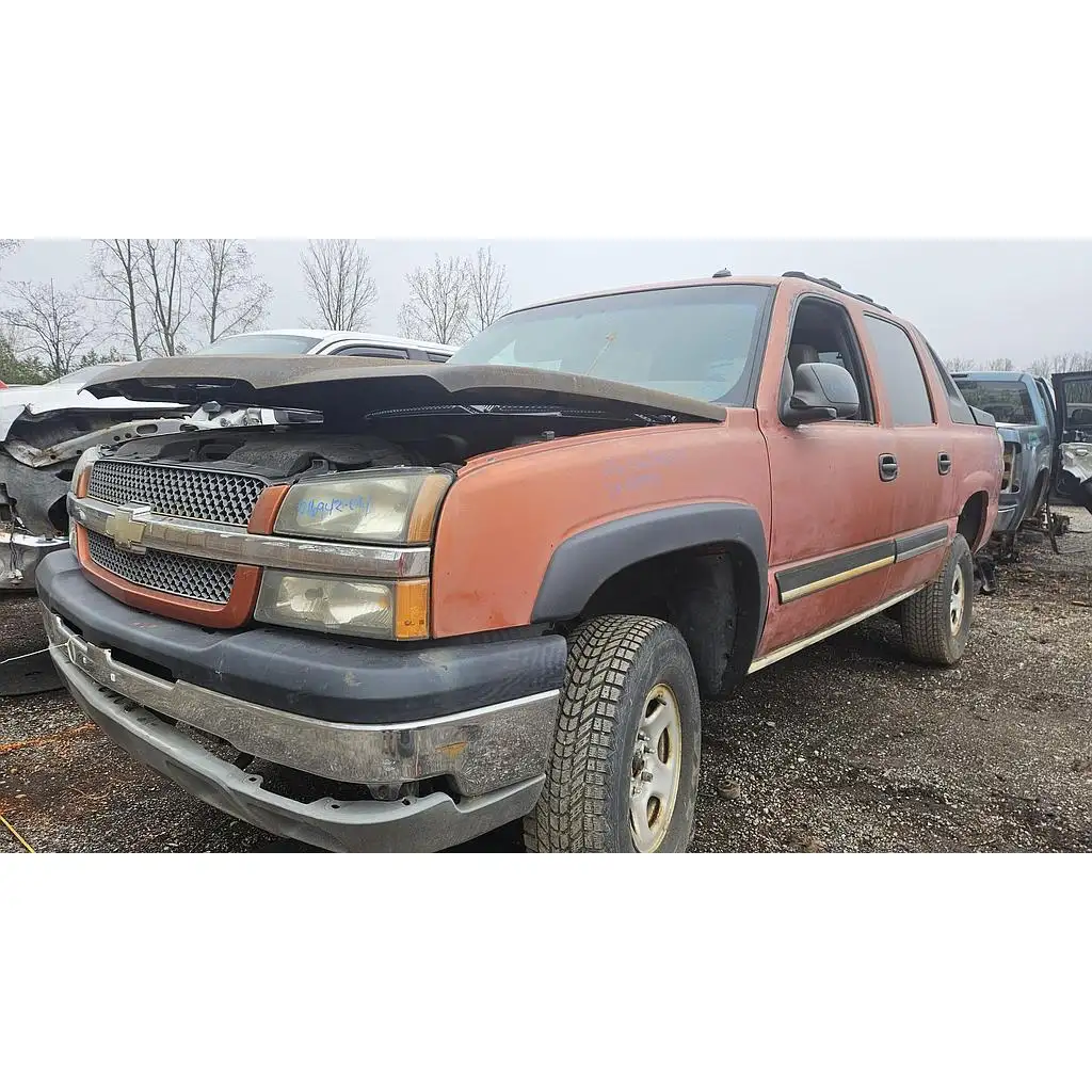 Photo of 2004 Chevrolet Avalanche