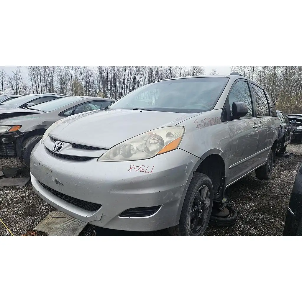 Photo of 2007 Toyota Sienna