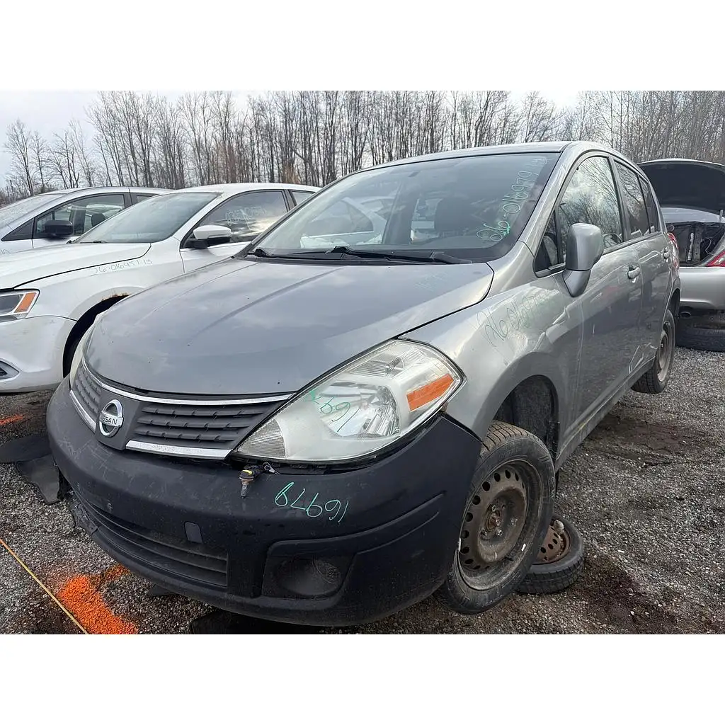 Photo of 2012 Nissan Versa