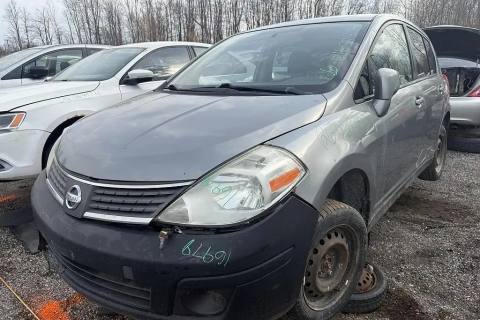 Photo of 2012 Nissan Versa