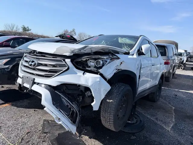 Photo of 2017 Hyundai Santa Fe