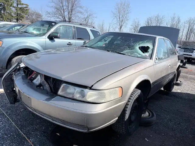 Photo of 2001 Cadillac Seville