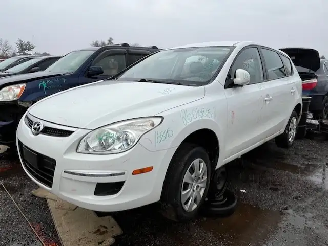 Photo of 2011 Hyundai Elantra