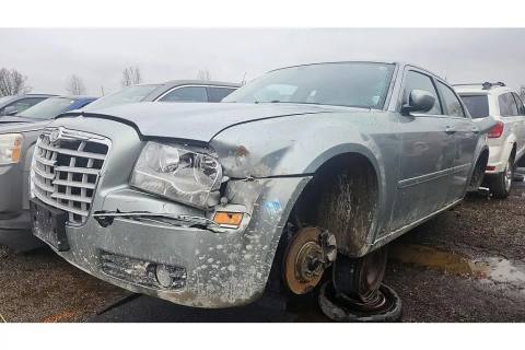 Photo of 2005 Chrysler 300