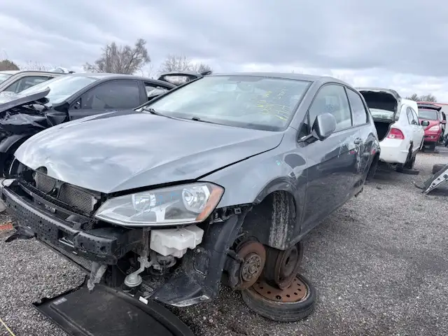 Photo of 2016 Volkswagen Golf