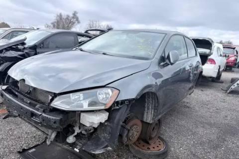 Photo of 2016 Volkswagen Golf