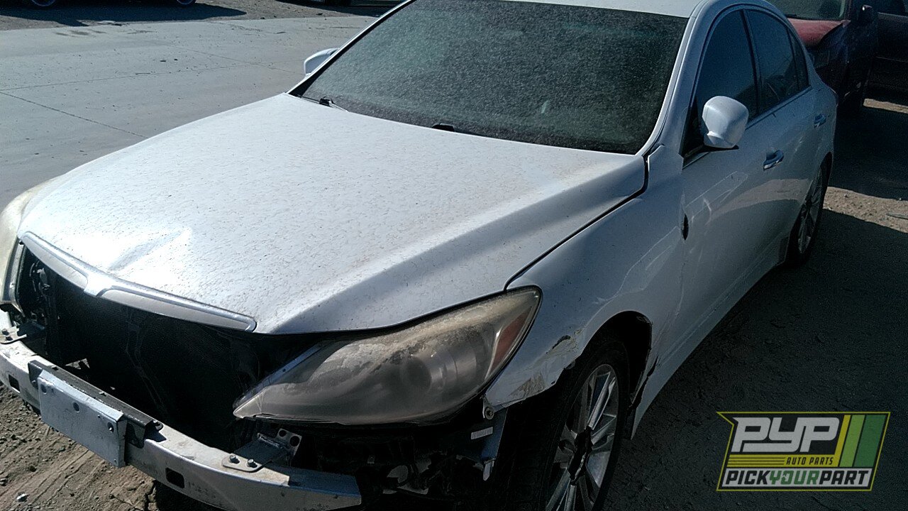 Photo of 2013 Hyundai Genesis