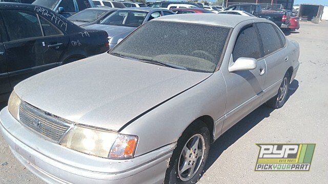 Photo of 1998 Toyota Avalon