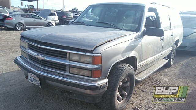 Photo of 1999 Chevrolet K1500 Suburban